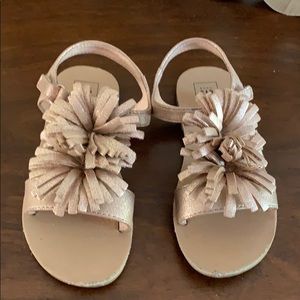 Toddler size 10 preloved gap sandals